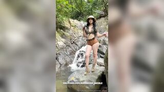 Auhneesh Nicole Outdoor Strip OnlyFans Video Leaked