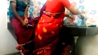 Indian Deshi bhabi kitchen sex