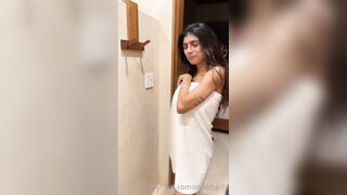 Mia Khalifa Nude Shower Pasties Tease OnlyFans Video Leaked