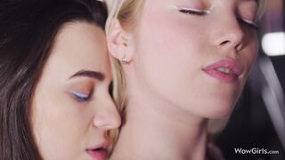 WOWGIRLS Two hot girls Hayli Sanders and Bella Spark having spontaneous sex